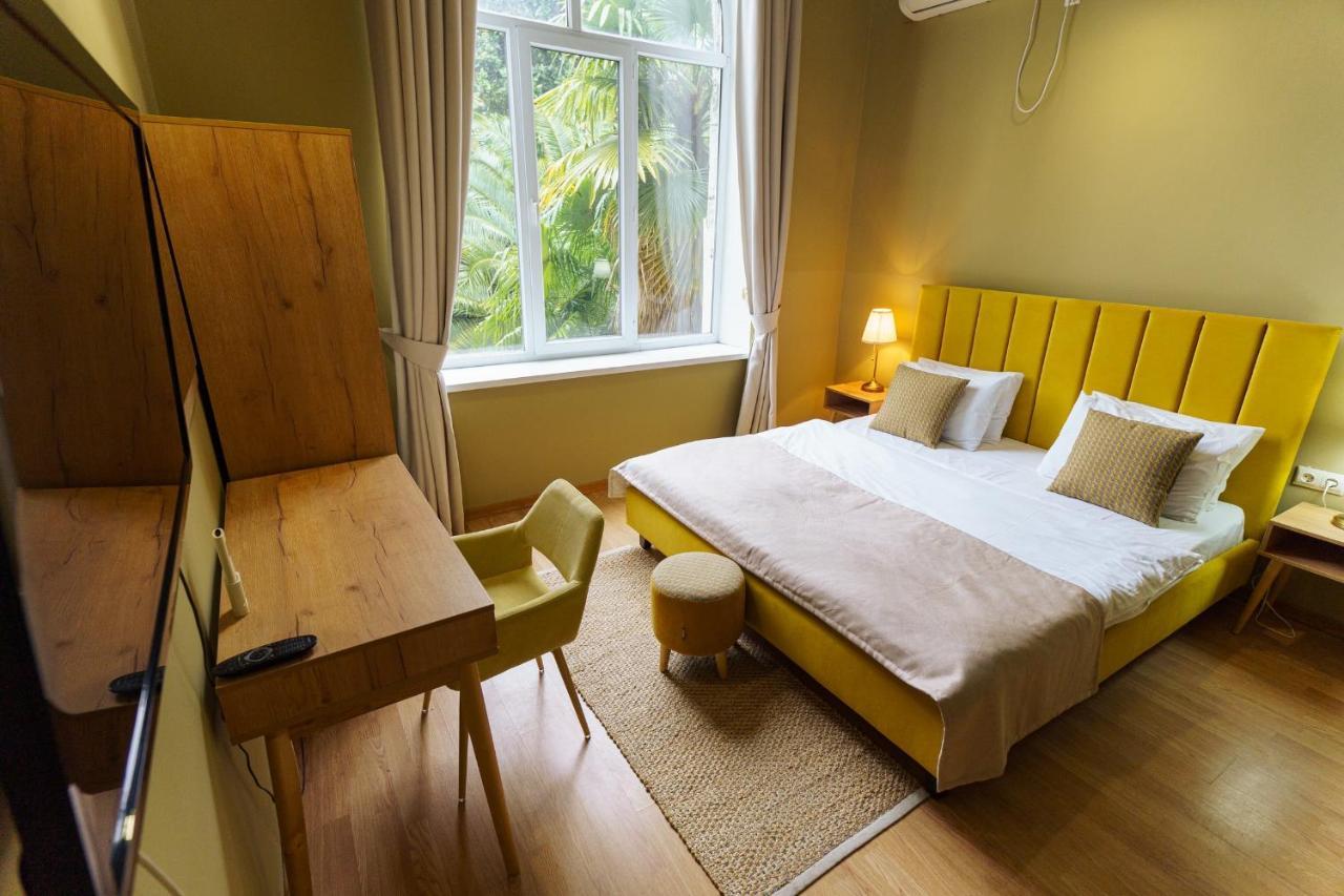 Gagra Hotel Printsevskii Zamok ภายนอก รูปภาพ